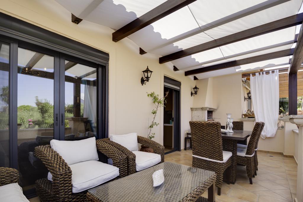 Luxury 2Br Apartment 50M From Beach Pefkochori Zewnętrze zdjęcie